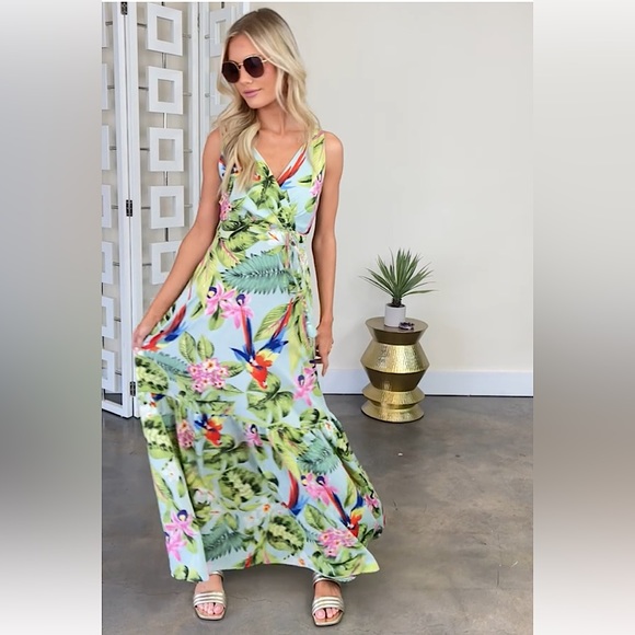 Red Dress Boutique Maxi Dress Tropical Multi Print New - Picture 7 of 12